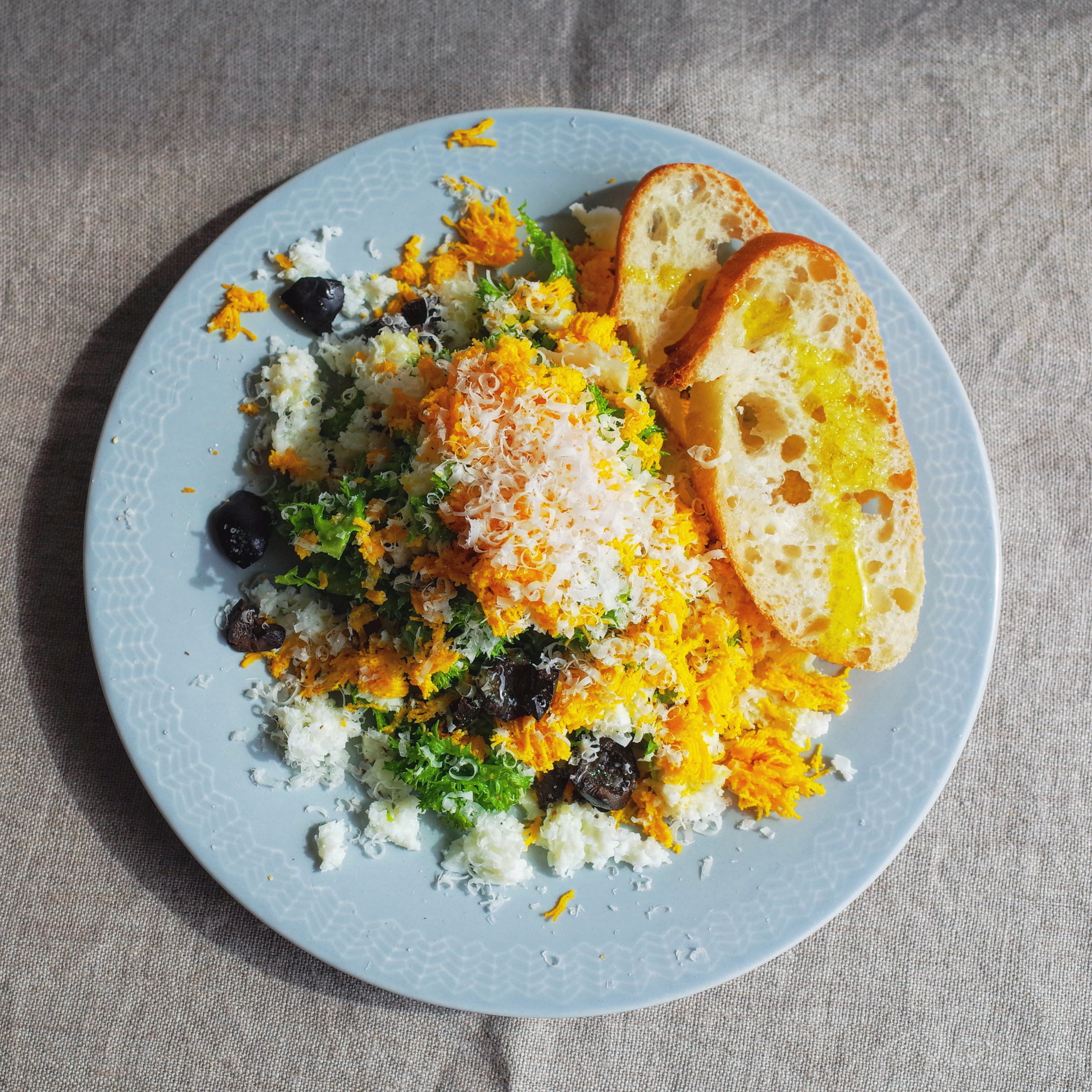 Kobalt Kitchen Food Journal 「華やぐ黄色のミモザサラダ」