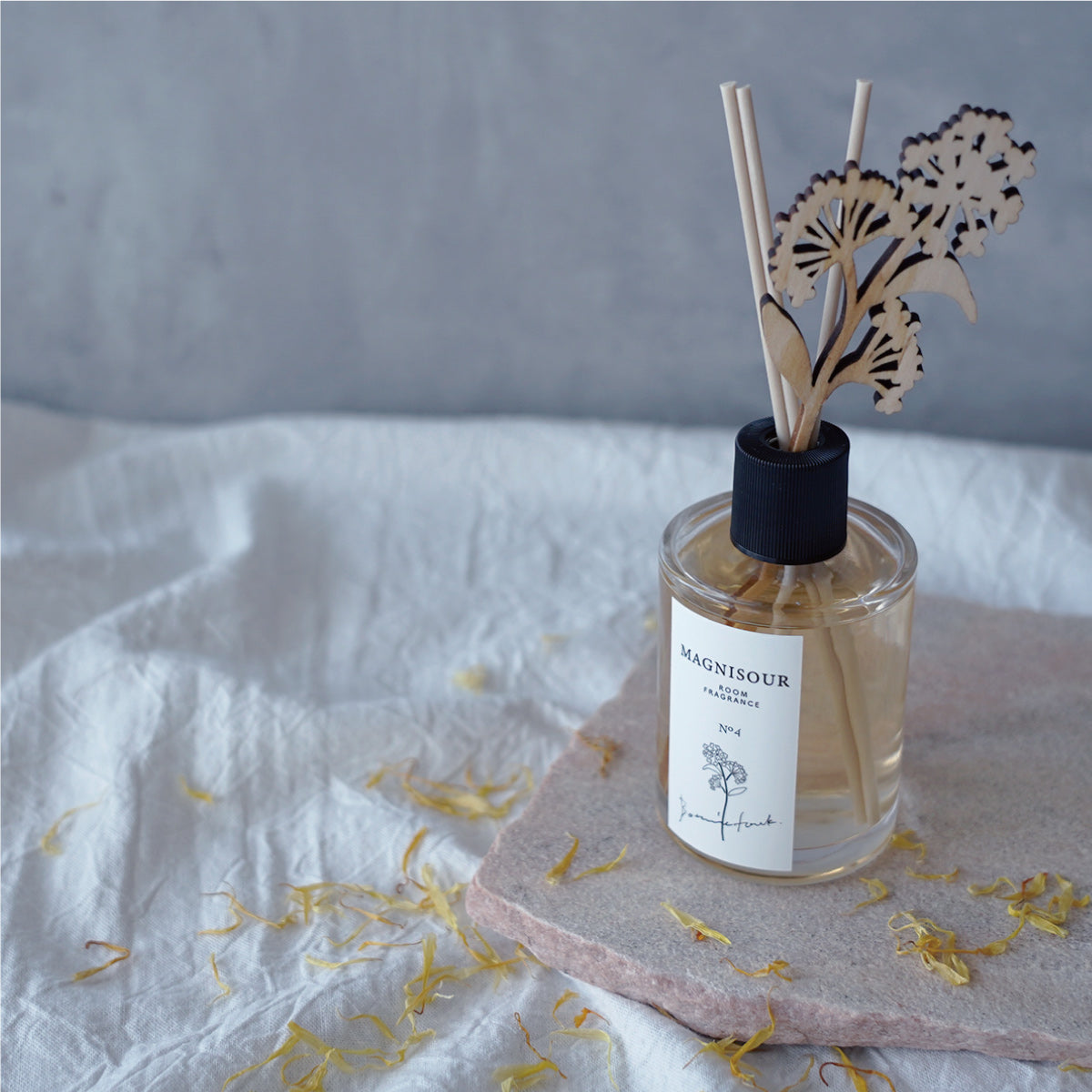 インテリアディフューザー レフィル 120ml <br>MAGNISOUR / マニスール